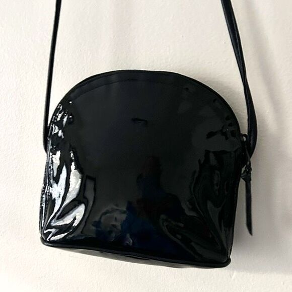 VTG Calderon Black Patent Leather Purse Anne Klein Cross Body, Embossed Perfect! - Picture 4 of 8